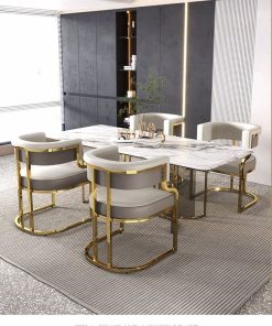 Alternative view of Silla Mecha